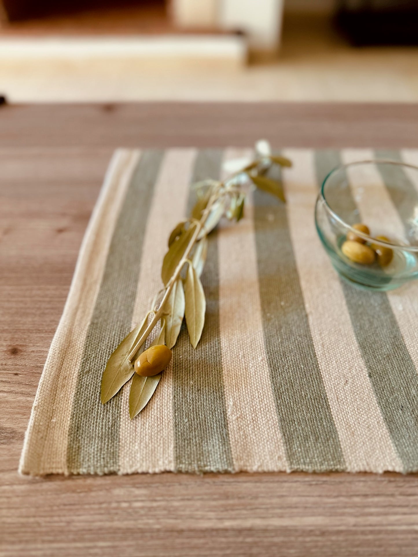 Sets de Table Rayés (Pack de 2) - Édition Olive