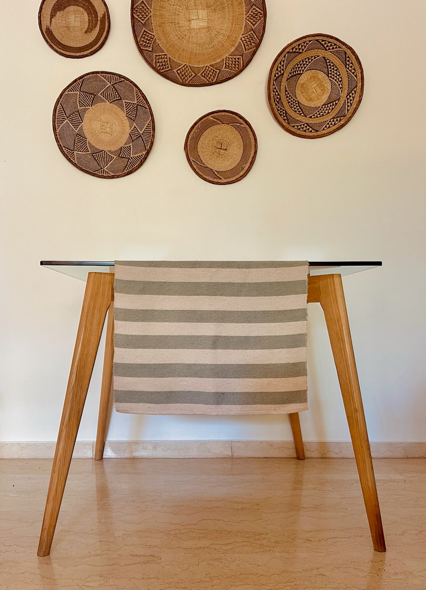 Chemin de Table Rayé - Édition Olive