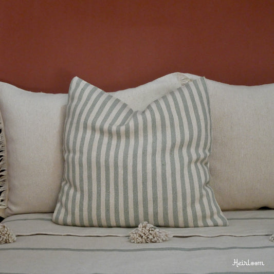 Housse de Coussin Rayée - Édition Olive