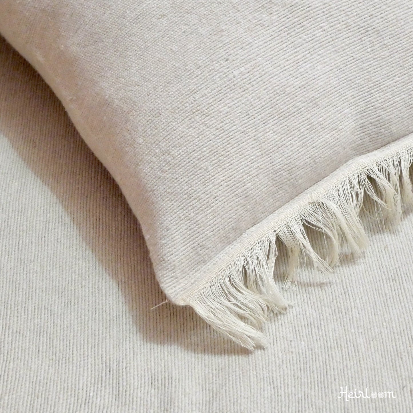 Housse de Coussin Unie à Franges - Edition Crème