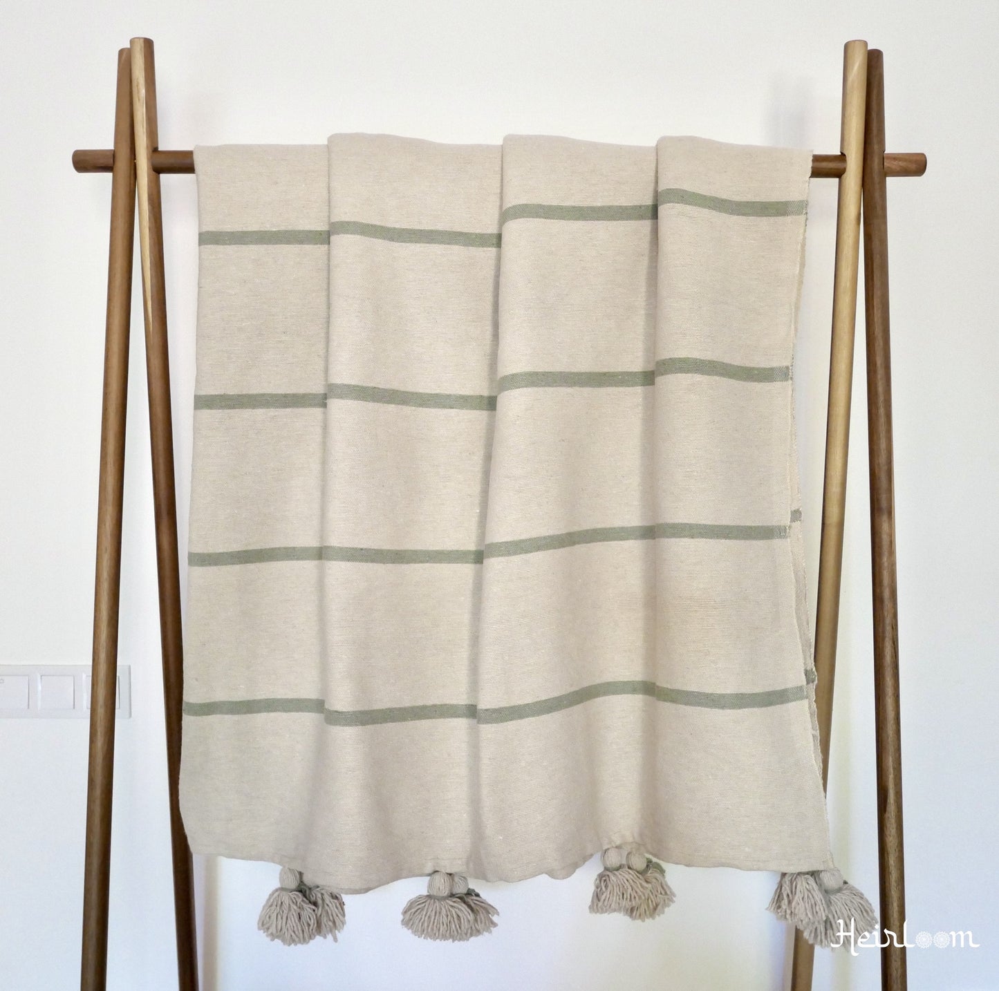 Couvre-lit rayé - Édition Crème et Olive